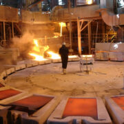 Codelco pacta con gigante minero la construcción de una nueva fundición en el norte de Chile